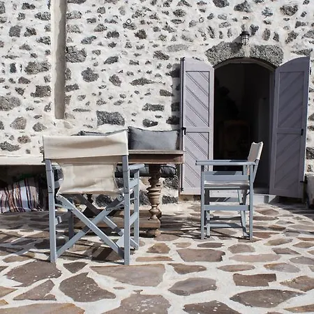Kafka Stone House * Emporeios (Nisyros)