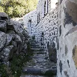 Kafka Stone House 펜션 Emporeiós